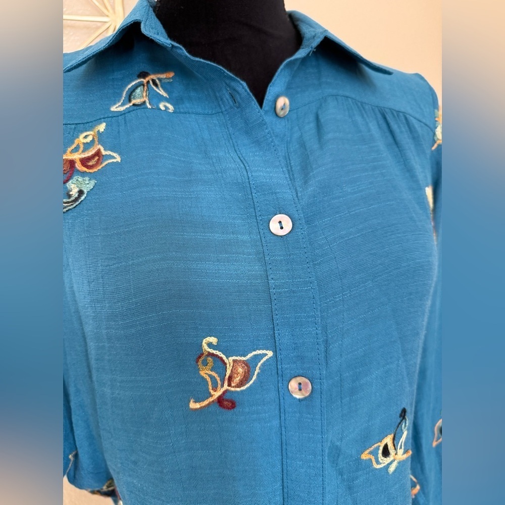 Fig & Flower Embroidered Button Up Blouse Blue Boho Anthropologie Top Size S - Picture 5 of 8